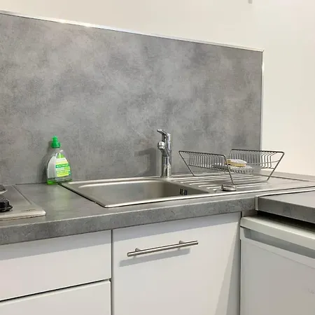 #bz The Heart Of Hyper-centre Ideal For Students Apartment