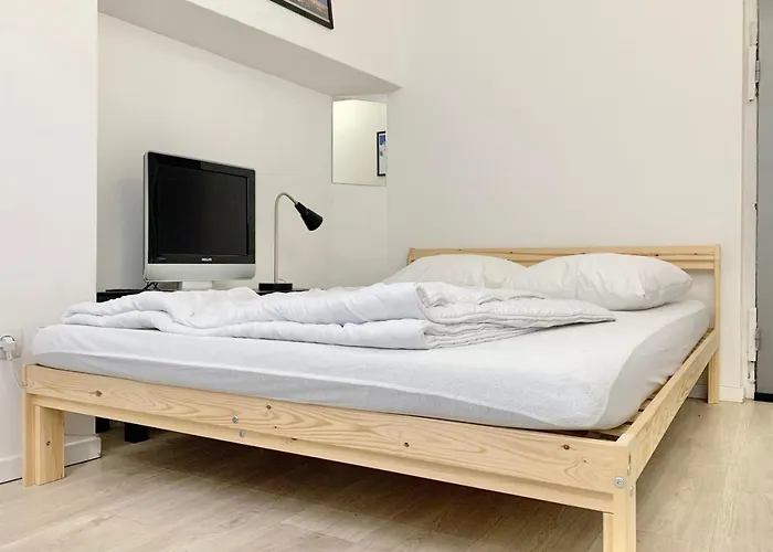 #bz The Heart Of Hyper-centre Ideal For Students Apartment *