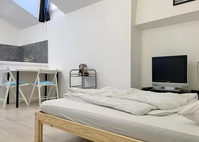 #bz The Heart Of Hyper-centre Ideal For Students